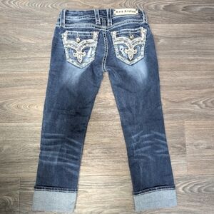 Like New Rock Revival Meri Crop Jeans Fleur De Lis Design